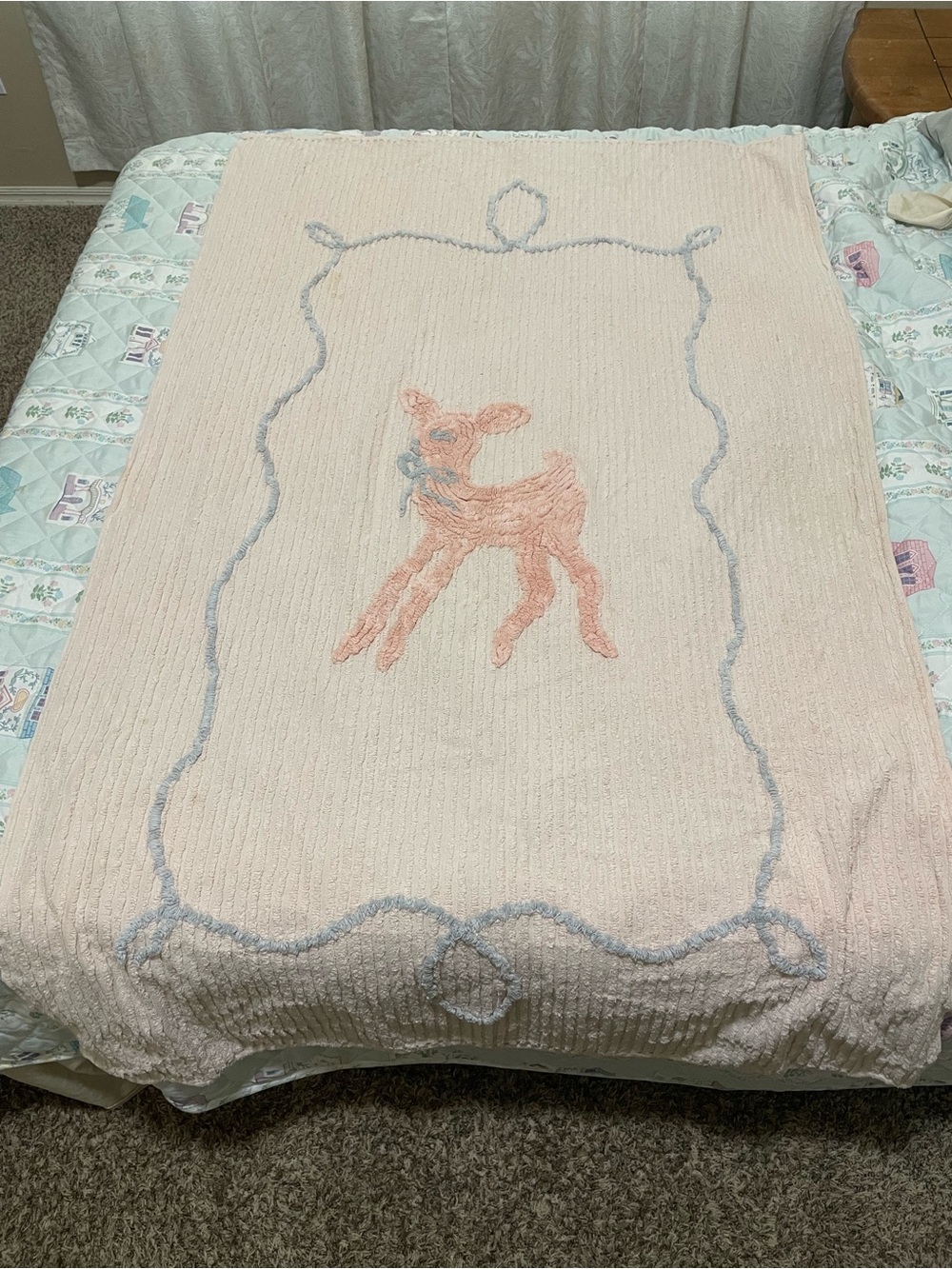 VTG Pink Deer Chenille Throw Blanket - Soft Pastel Bedding